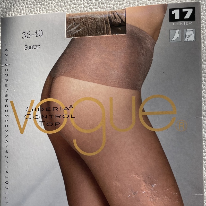 KUVA 1: Uudet VOGUE Sideria Control Top sukkahousut, väri Suntan. 17 den.
Koko 36-40.